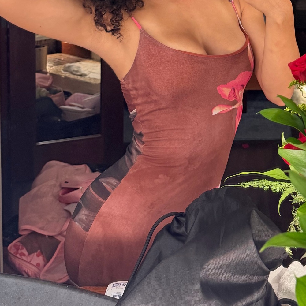 Fashion nova flower dress